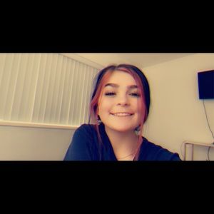 Meet your Posher, Solenn